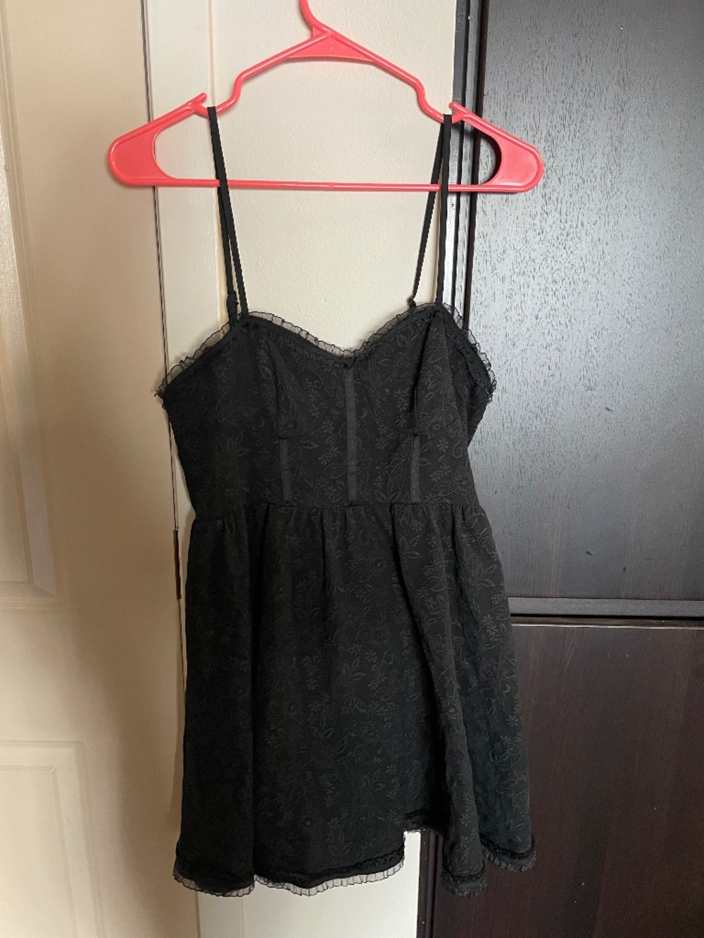 Cute black dress